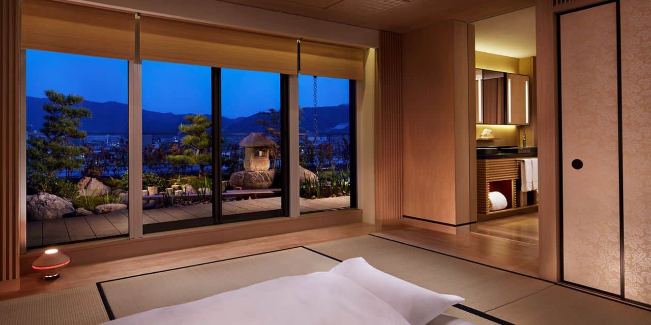 stay in the ritz carlton kyoto