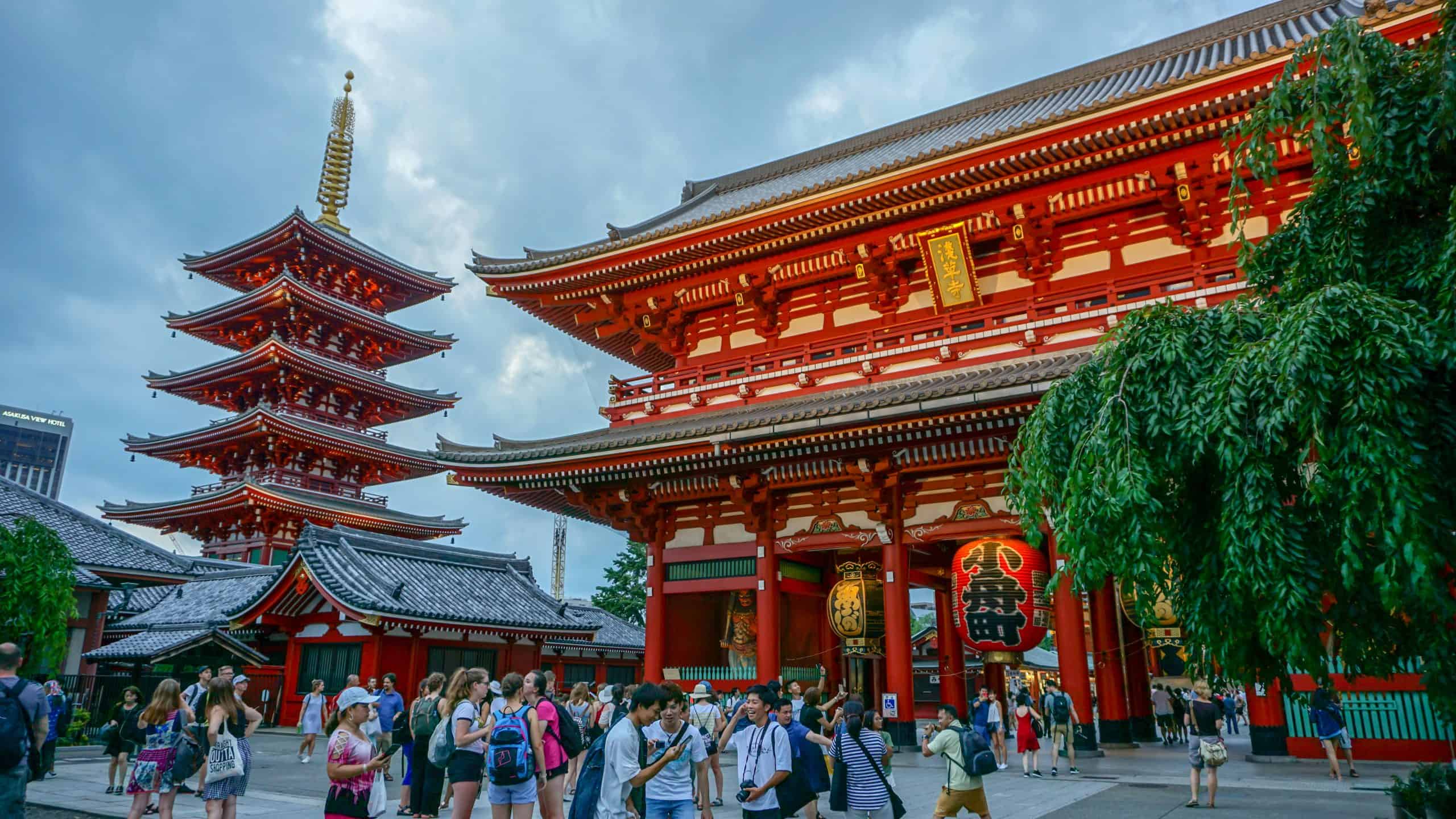 visit the Sensoji Temple